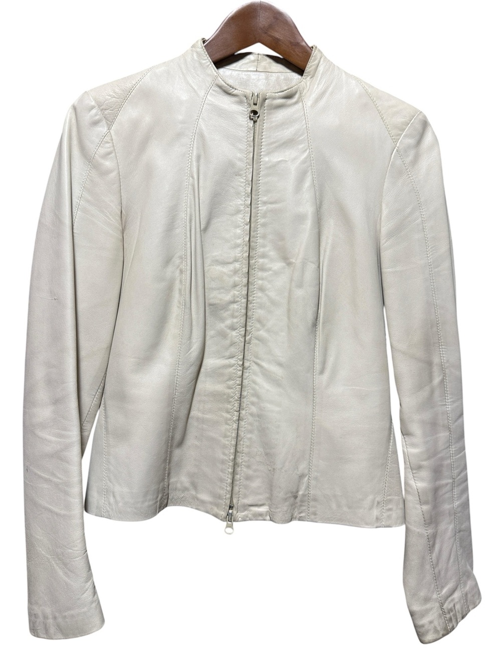 Danier Cream Leather Zip-Front fitted Jacket